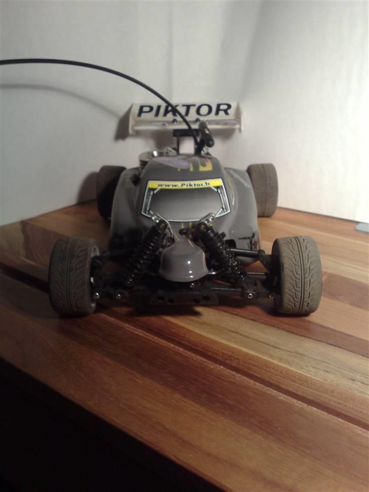 Buggy Piktor billede 2