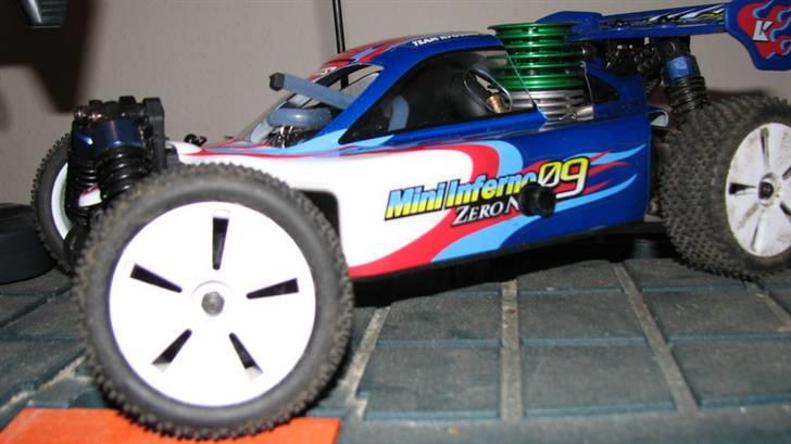 Buggy Mini Inferno 09 *SOLGT* billede 12