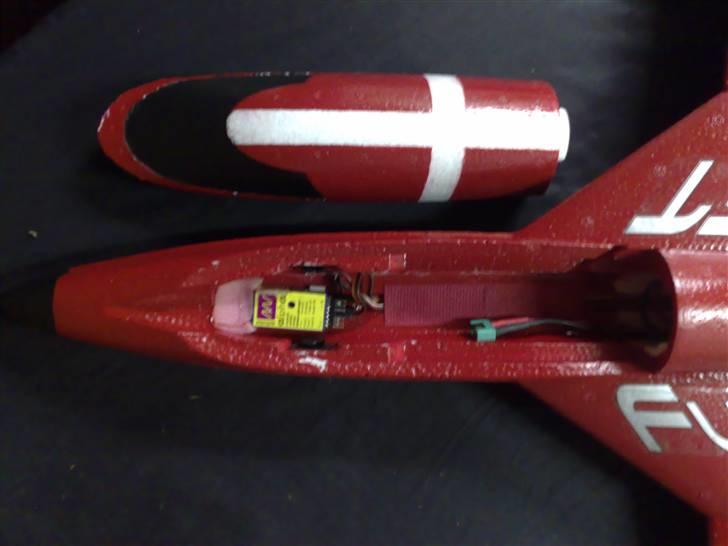 Fly FunJET R.I.P - Lidt skum i snuden til at beskytte Schulze Alpha 8.35 modtageren  billede 9