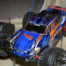 Off-Roader Rustler VXL 