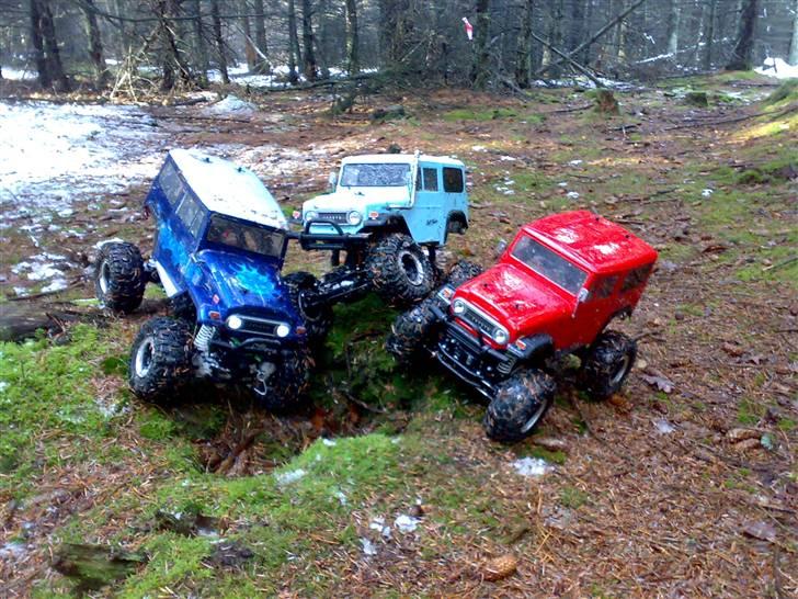 Off-Roader Tamiya Toyota Landcruiser - Lige en tur i skoven med Jesper og Henrik billede 9