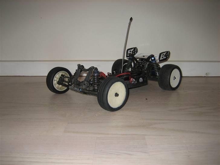 Buggy B4 Brushless  billede 20