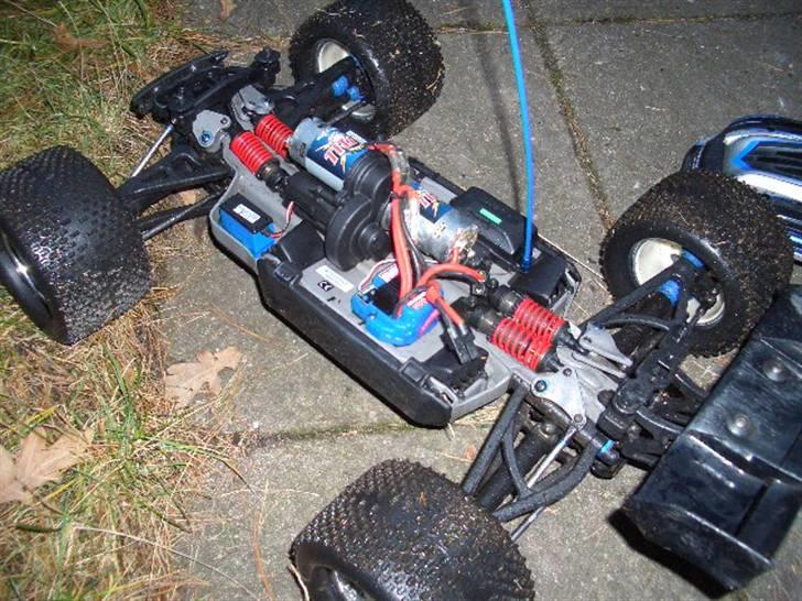 Off-Roader traxxas E-Revo (solgt) billede 11
