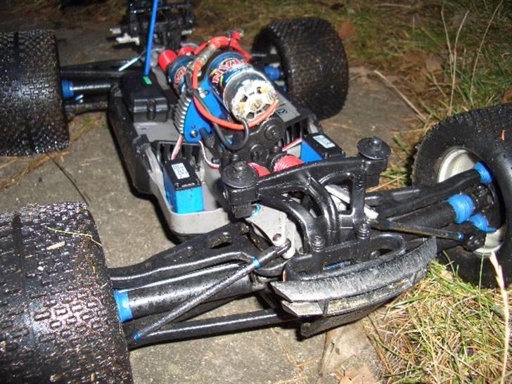 Off-Roader traxxas E-Revo (solgt) billede 14