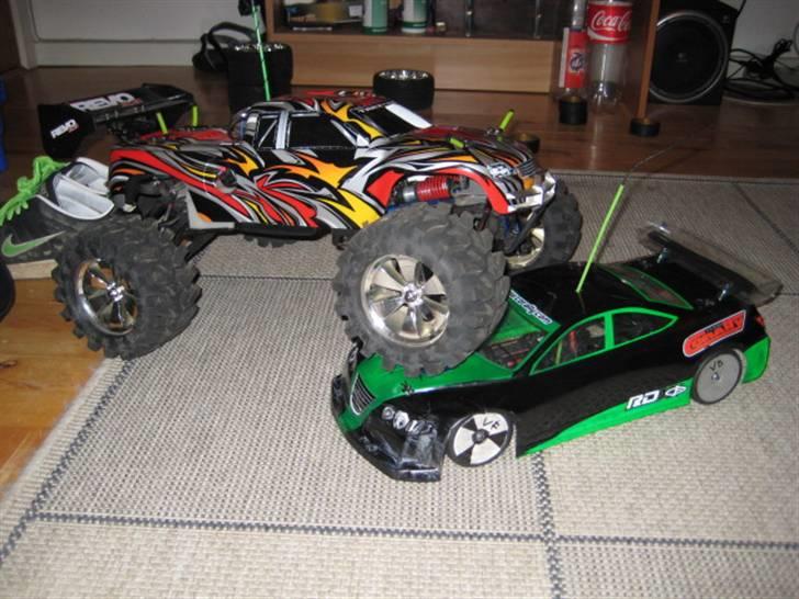 Bil Corally RDX Solgt billede 12