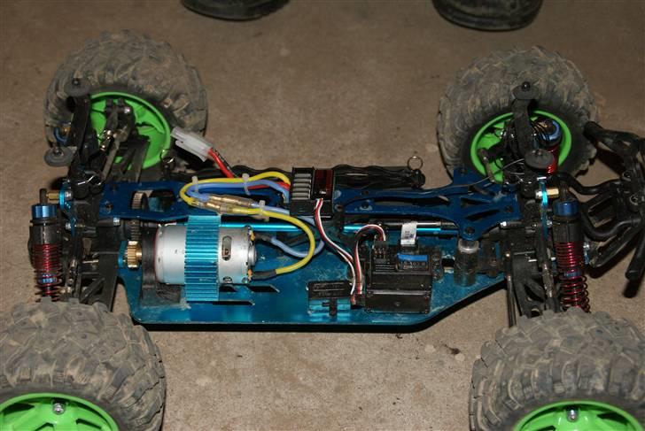 Off-Roader HBX Surge XT Truggy billede 12