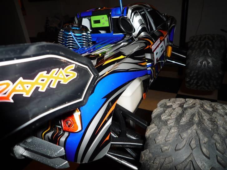 Bil Traxxas Revo 3.3  billede 14