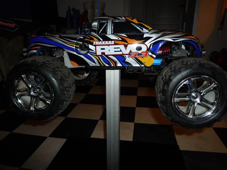 Bil Traxxas Revo 3.3  billede 15
