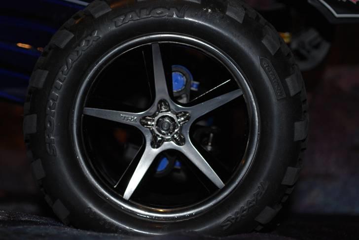 Off-Roader E-Revo (Novak Brushless) billede 6