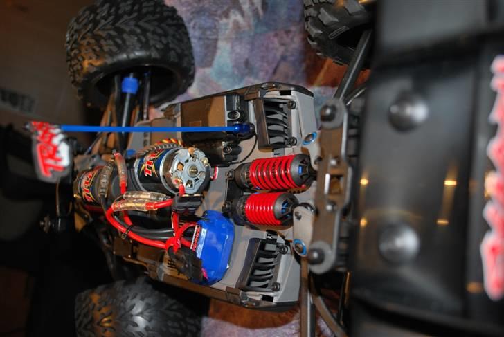 Off-Roader E-Revo (Novak Brushless) billede 10