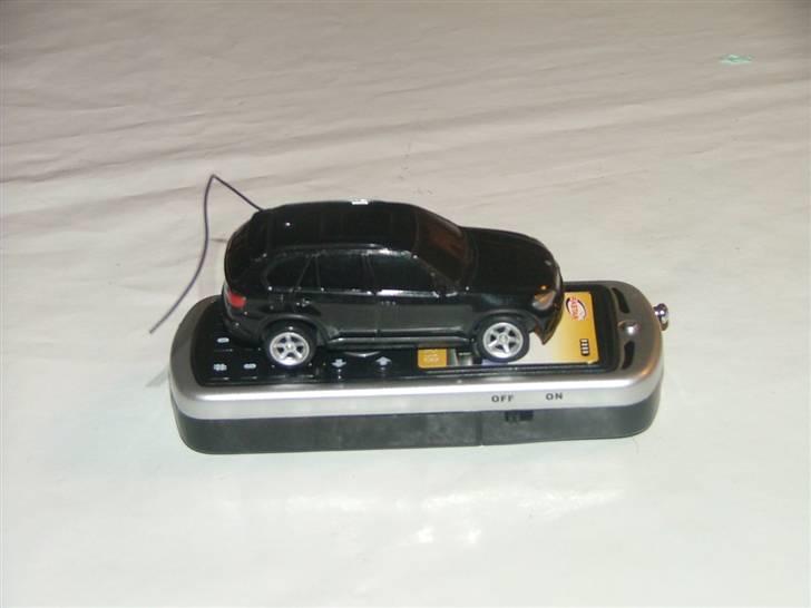 Bil rastar bmw x5 billede 4