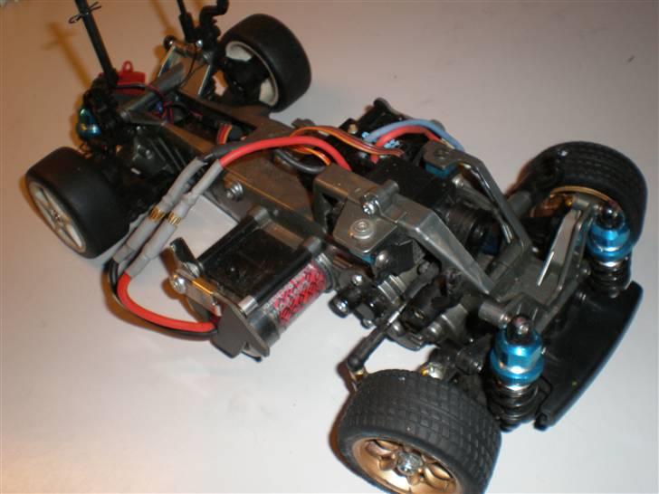 Bil Austin Cooper - Læg mærke til snaplås til hurtig batteri skift.. billede 3