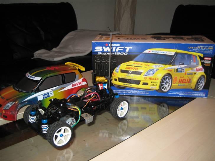 Bil           SUZUKI  SWIFT billede 6