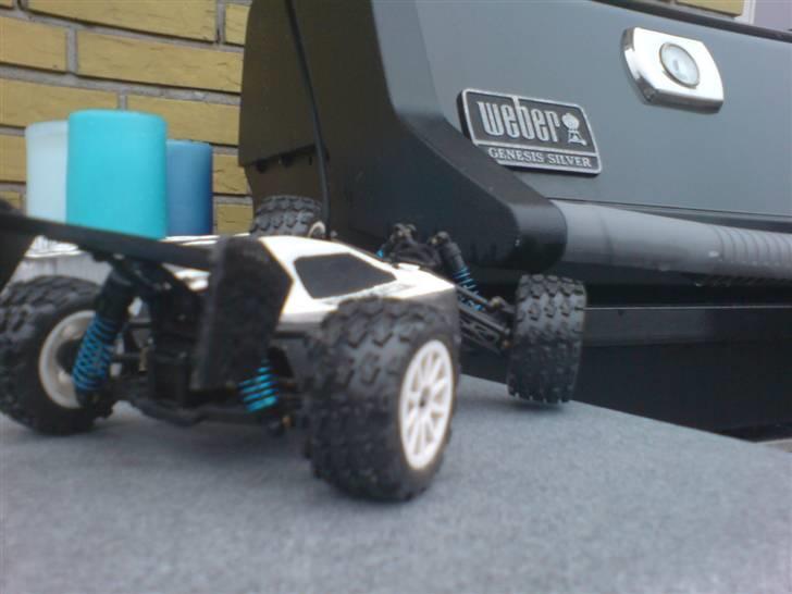 Buggy Team Associated rc18b - Min Racer billede 2