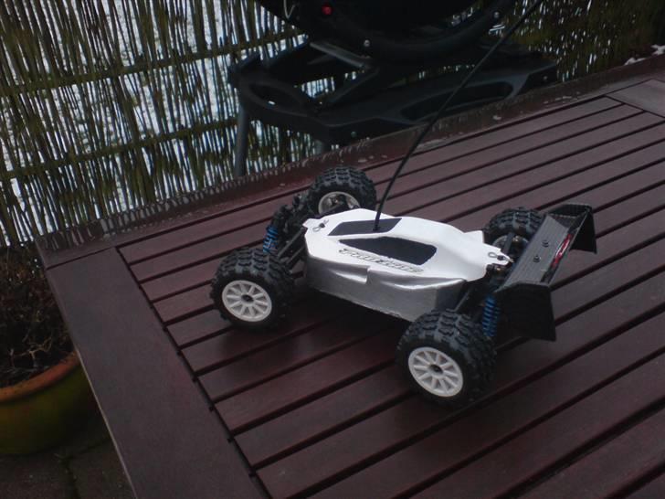 Buggy Team Associated rc18b - Min Racer billede 3