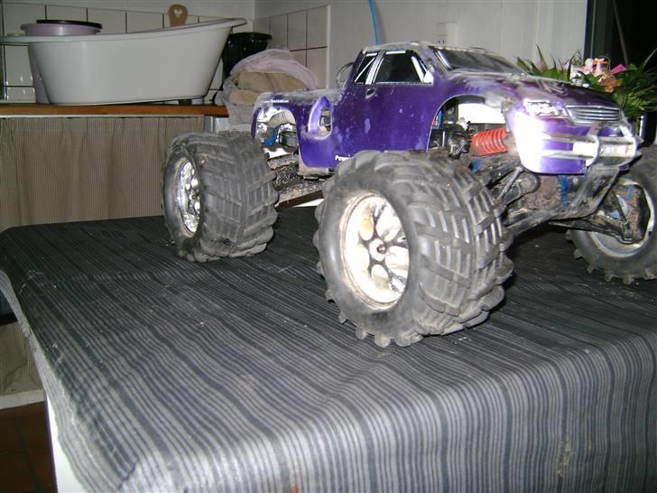 Off-Roader Traxxas Revo billede 16