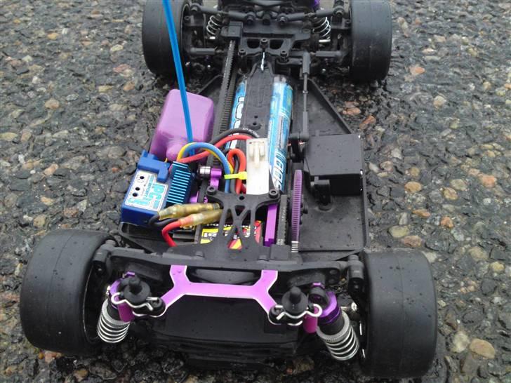 Bil HPI RS4 Pro 3 Dodge Ram 5 - HPI RS4 Pro 3 Nascar Craftsman Truck Series Dodge Ram 3500 High And Mighty 5 billede 14