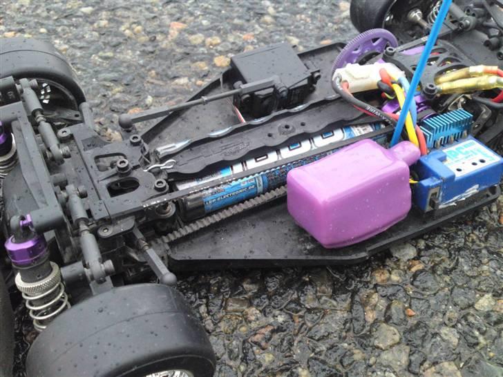 Bil HPI RS4 Pro 3 Dodge Ram 5 - HPI RS4 Pro 3 Nascar Craftsman Truck Series Dodge Ram 3500 High And Mighty 5 billede 18