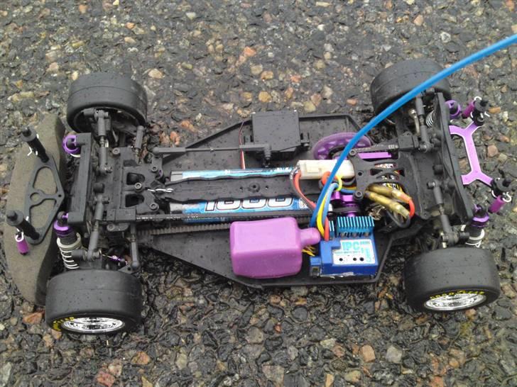 Bil HPI RS4 Pro 3 Dodge Ram 5 - HPI RS4 Pro 3 Nascar Craftsman Truck Series Dodge Ram 3500 High And Mighty 5 billede 20