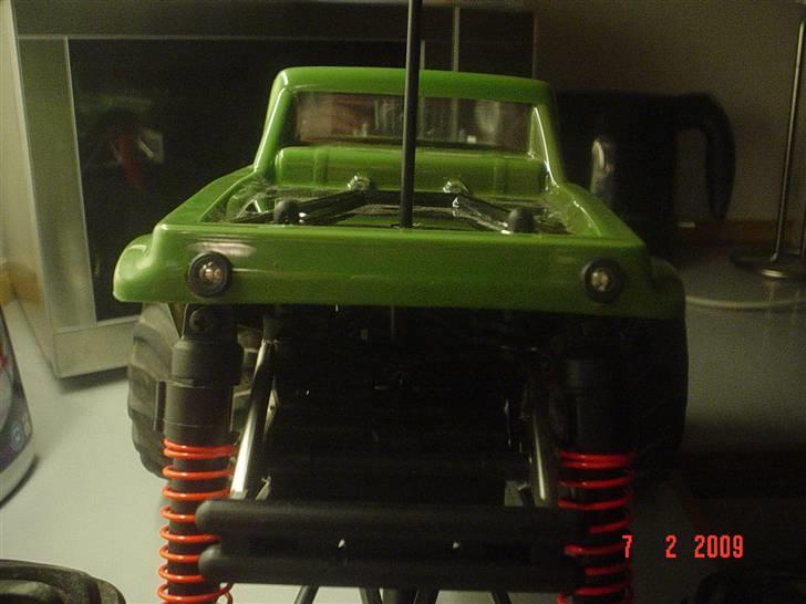 Off-Roader HPI Wheelie King Crawler - Og baglygterne kom også på plads ;o) billede 10