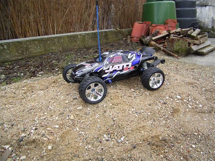 Off-Roader Traxxas jato 3.3  billede 1