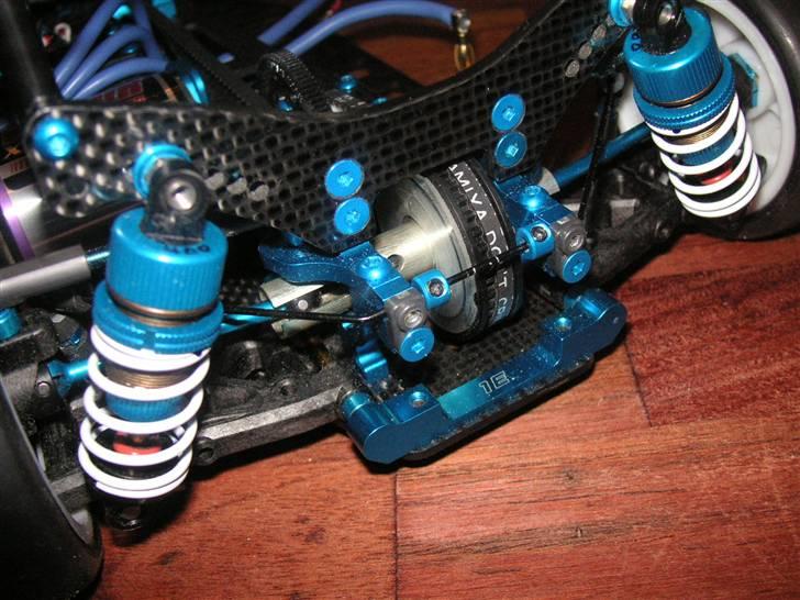 Bil Tamiya TRF416WE ( solgt ) billede 7