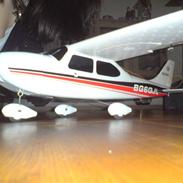 Fly Cessna 182 SkyLane RTF EP