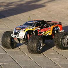 Off-Roader Traxxas T-MAXX 3,3