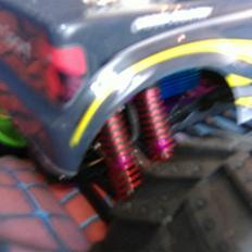 Off-Roader xmissile pro BYTTET