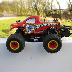Off-Roader Team Losi Micro Raminator