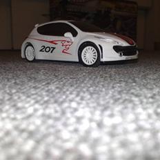 Bil Peugeot RCup