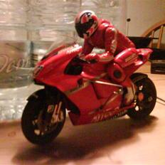 Motorcykel ducati