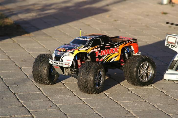 Off-Roader Traxxas T-MAXX 3,3 billede 3