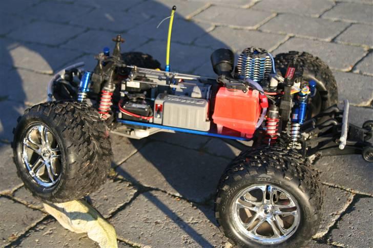 Off-Roader Traxxas T-MAXX 3,3 billede 5