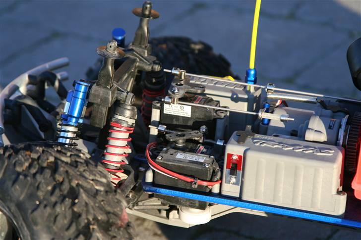 Off-Roader Traxxas T-MAXX 3,3 billede 7