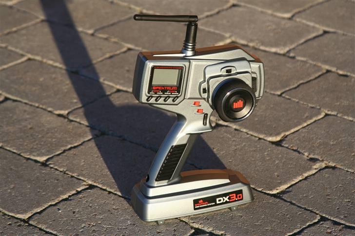 Off-Roader Traxxas T-MAXX 3,3 billede 9