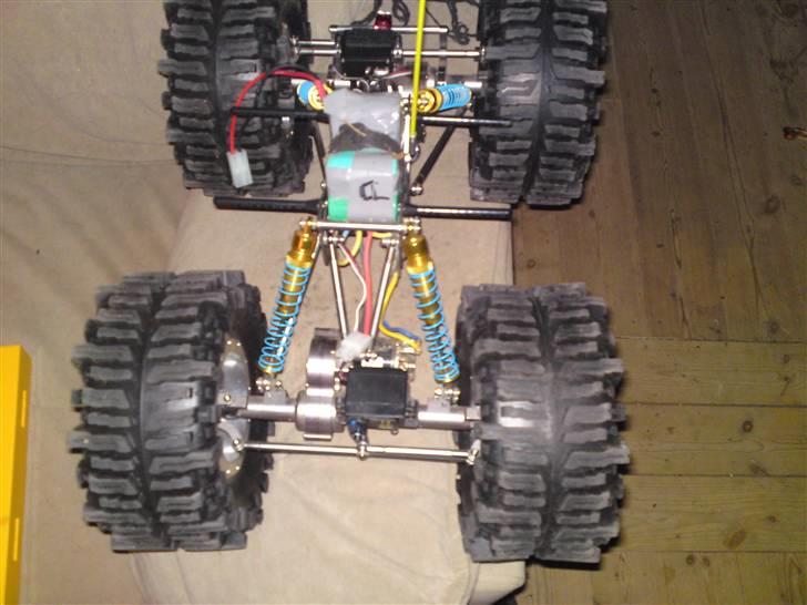 Off-Roader Berg 2.2/4.2 - Vej 7,5 kg med de mega fælge. HaHA  billede 13