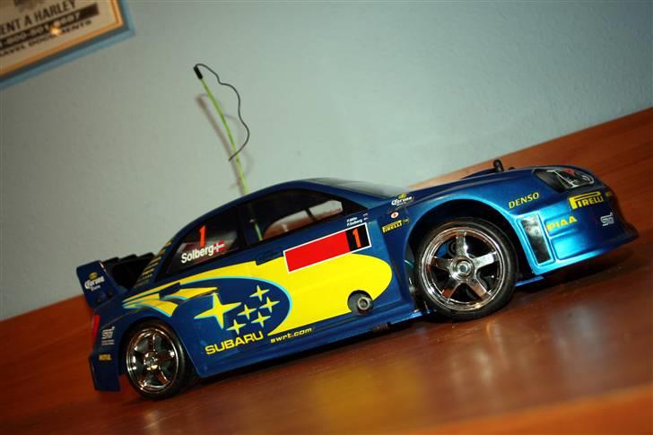 Bil Kyosho FW-05 billede 9