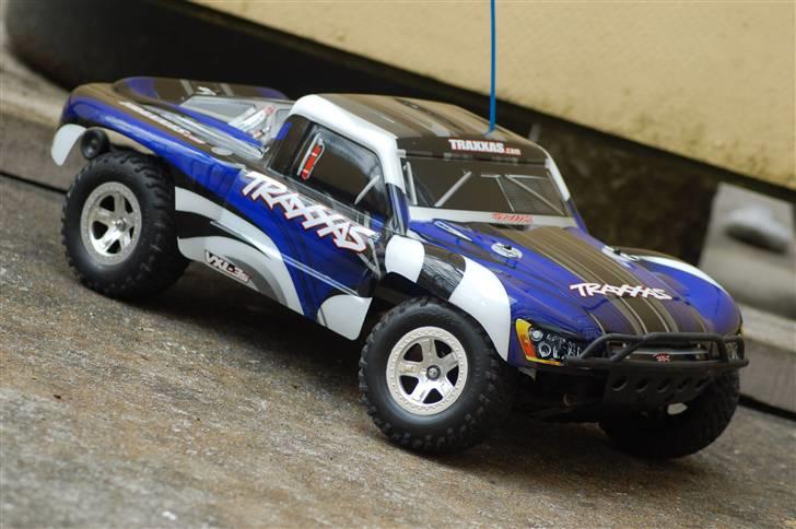 Off-Roader         Traxxas Slash VXL - Solgt den 6.juli 2009 billede 1