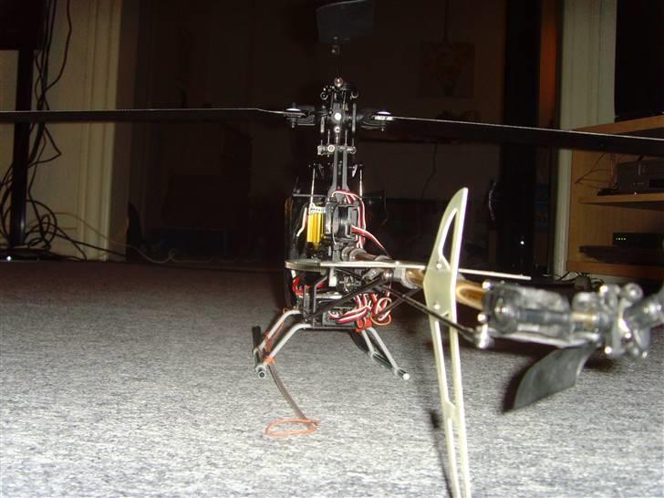 Helikopter ESky Honey Bee King 2 6ch billede 10