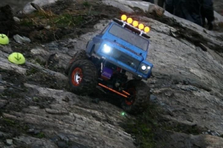 Off-Roader axial ax10 Land Rover 90" - action billed fra mit første crawler event billede 2