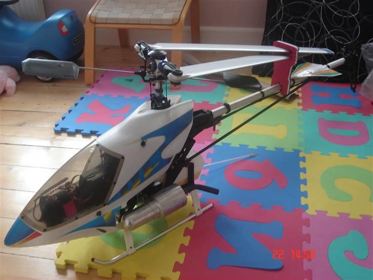 Helikopter Hirobo 90 billede 1