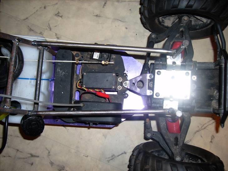 Off-Roader tq kina monster solgt billede 13