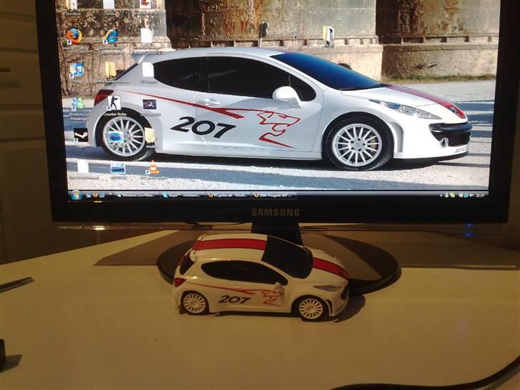 Bil Peugeot RCup - God Stil:D billede 2