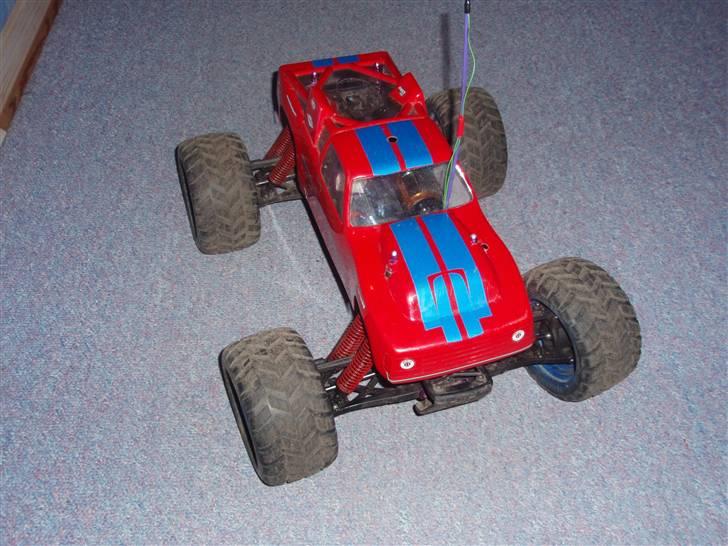 Truck HPI E-savage  ¤SOLGT¤ - Med det røde karosseri på billede 13