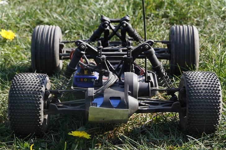 Truck E-Firestorm 10T-BL billede 7