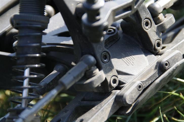 Truck E-Firestorm 10T-BL billede 12