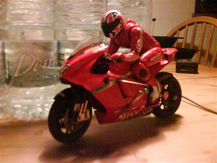 Motorcykel ducati billede 1