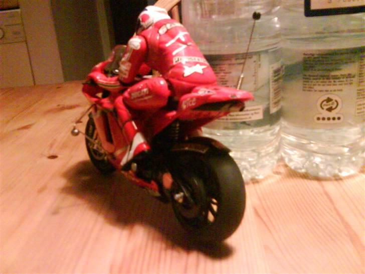 Motorcykel ducati billede 5
