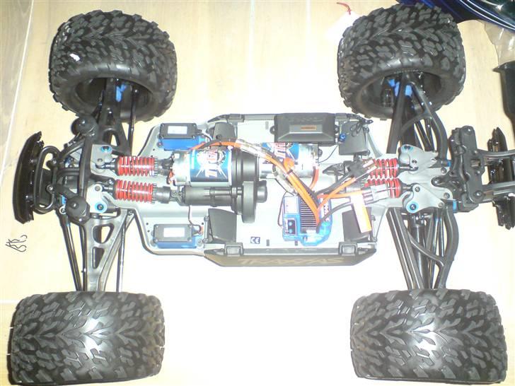 Bil Traxxas E-revo    SOLGT billede 5